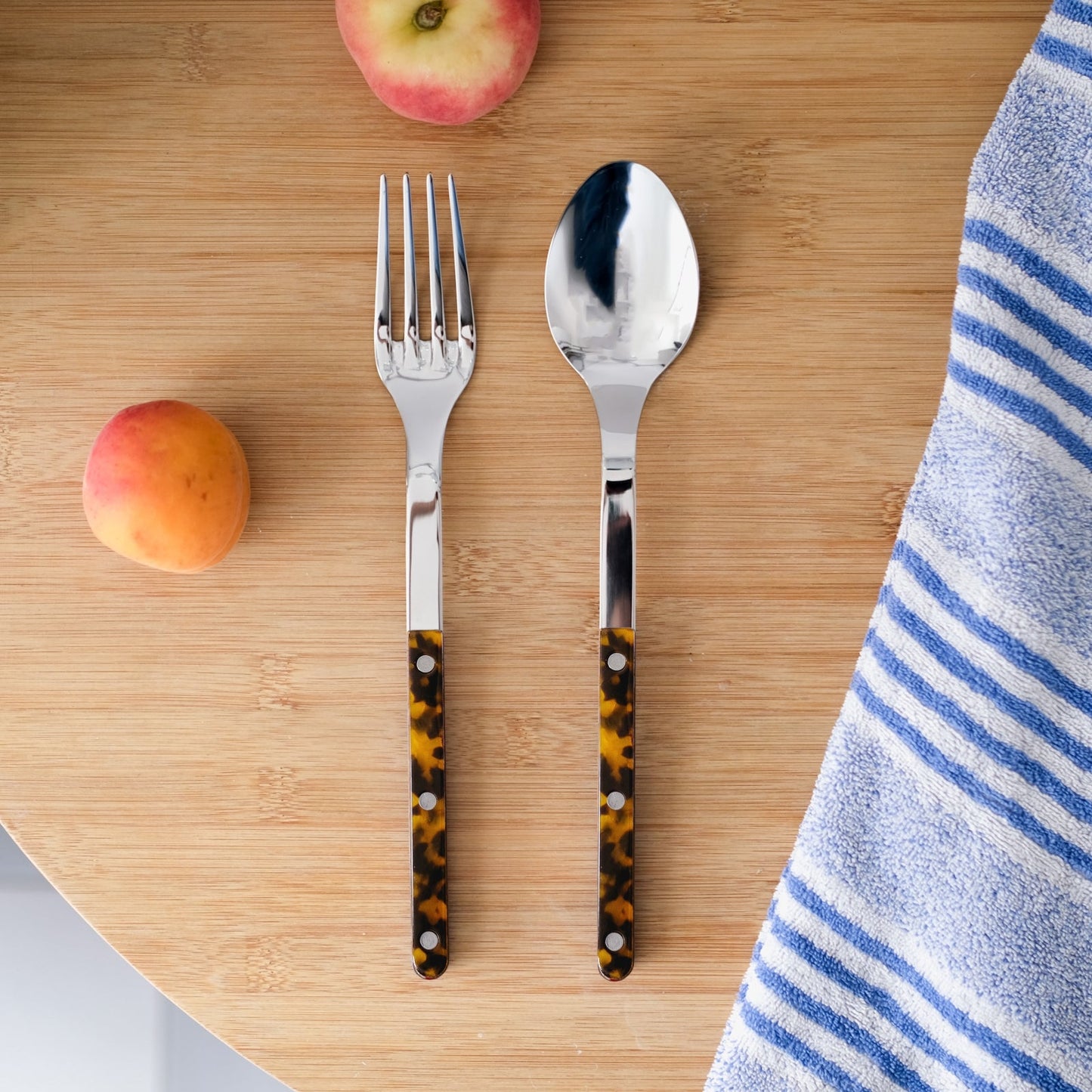 Elegant Bistrot Cutlery Set with Faux Tortoise Design