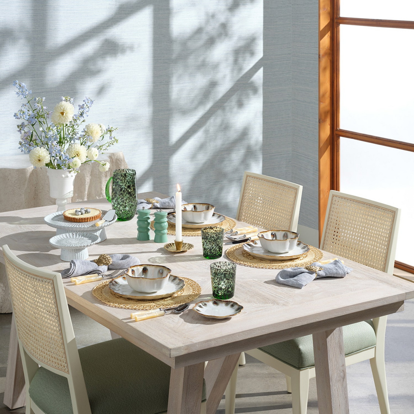 Amoria Salad/Dessert Plate - Set Of 4