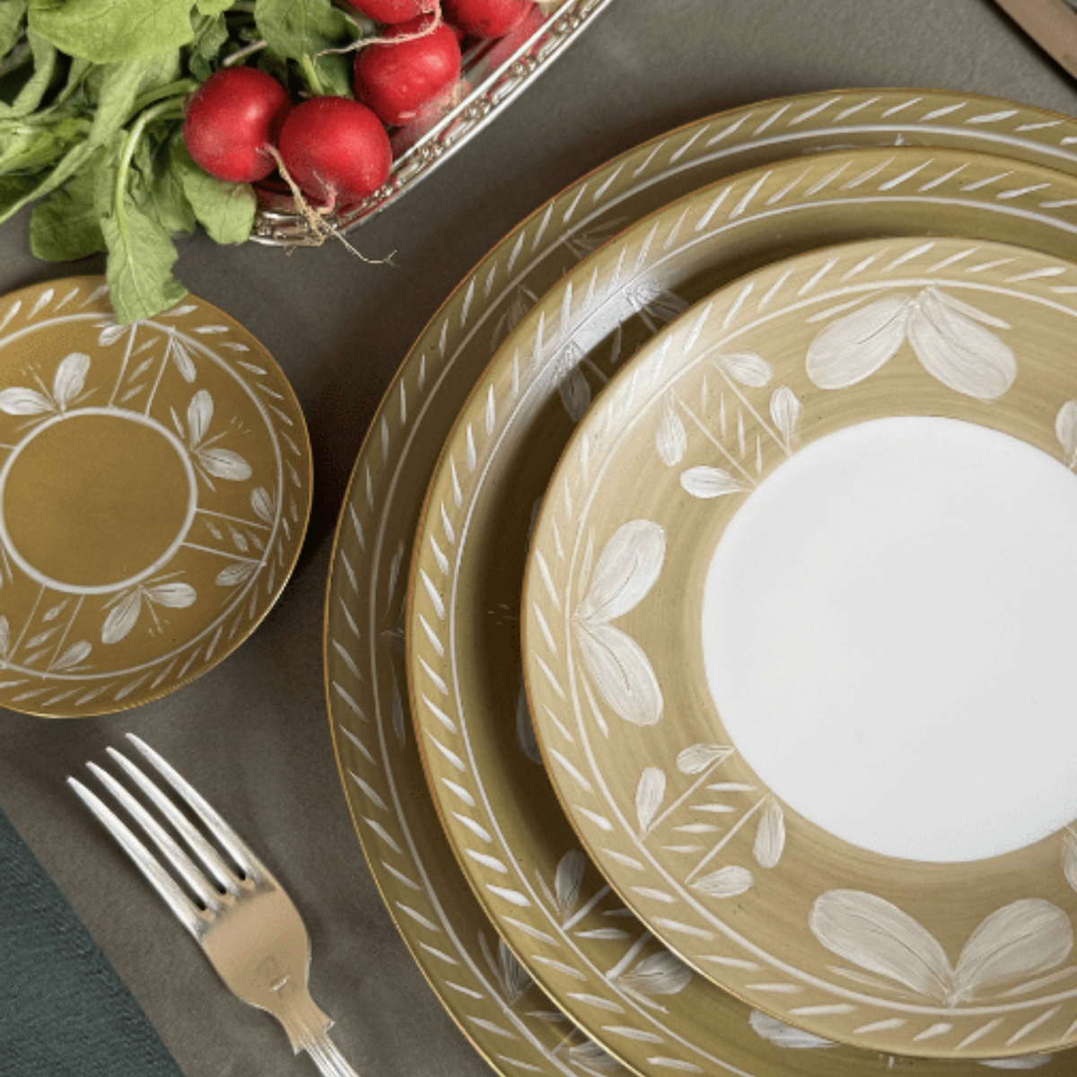 Sevilla Dinner Plate - Khaki