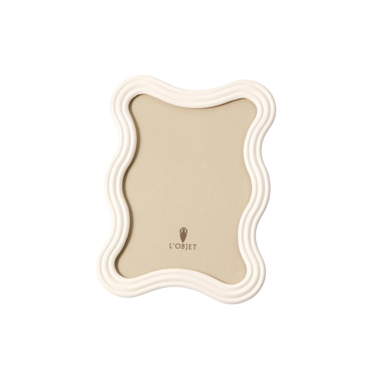 Ripple Frame in White Enamel