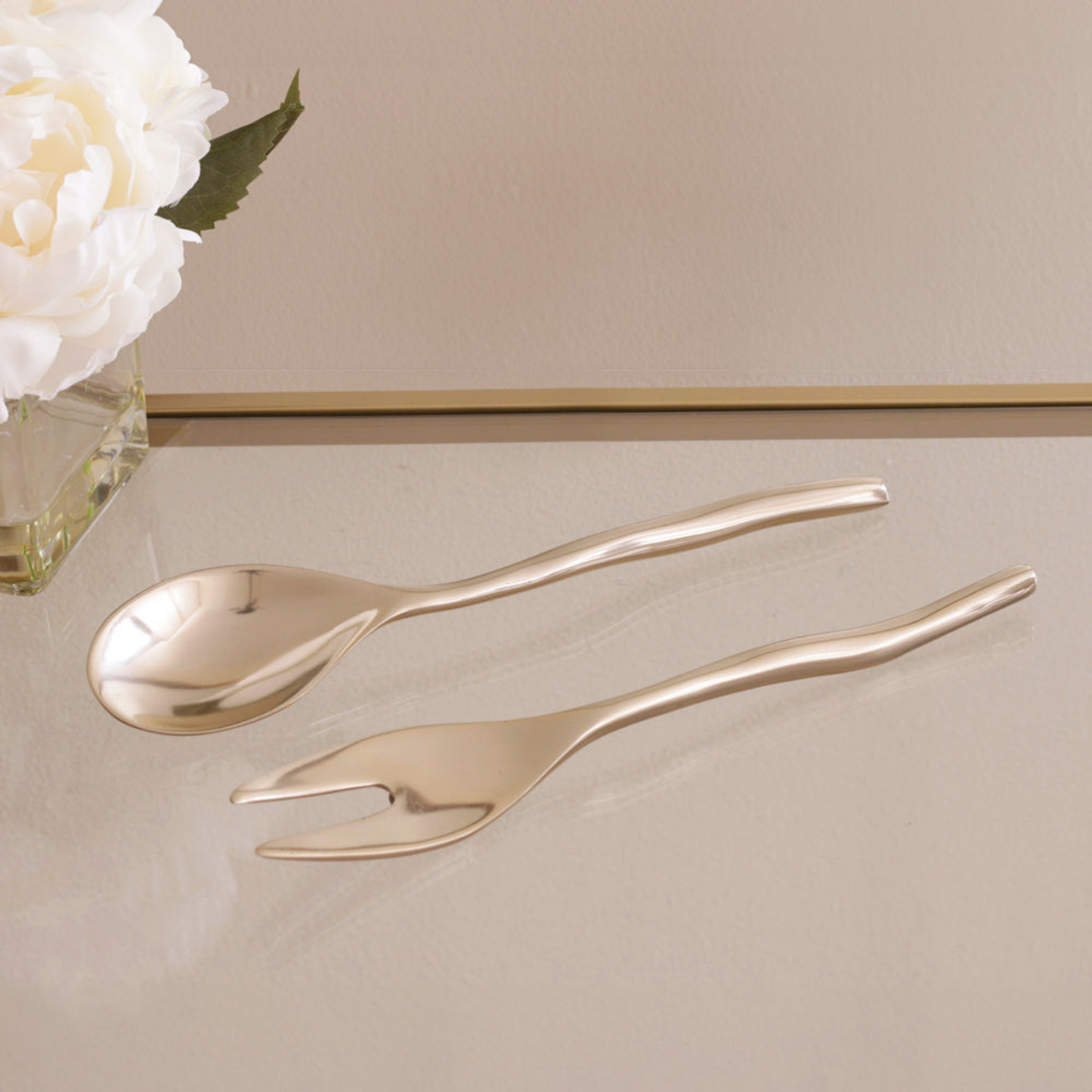 Sierra Modern Maia Small Salad Servers - Shiny Gold