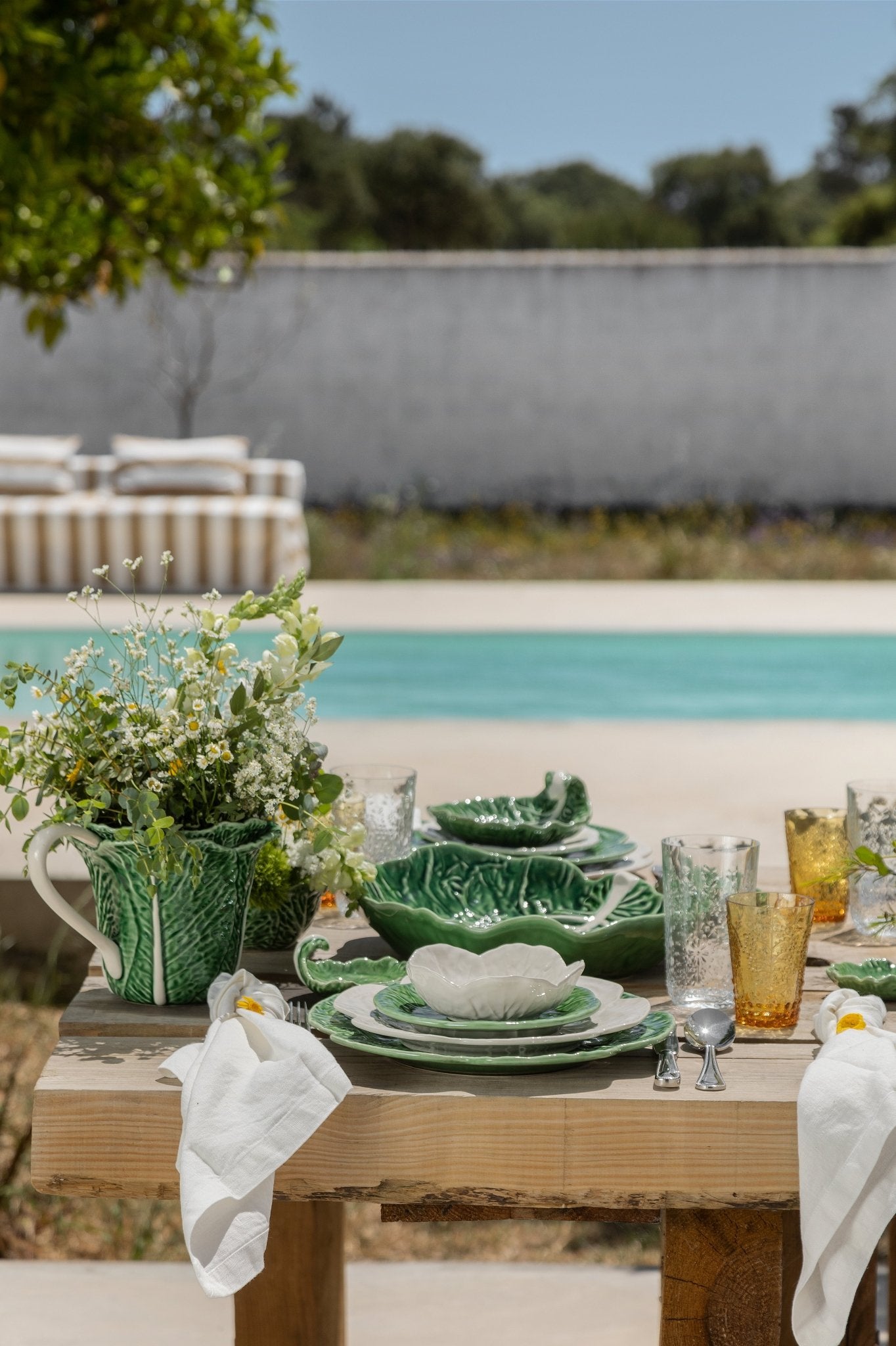 Cabbage Leaf Medium Bowl - Hosted by Kelly Gaudreau