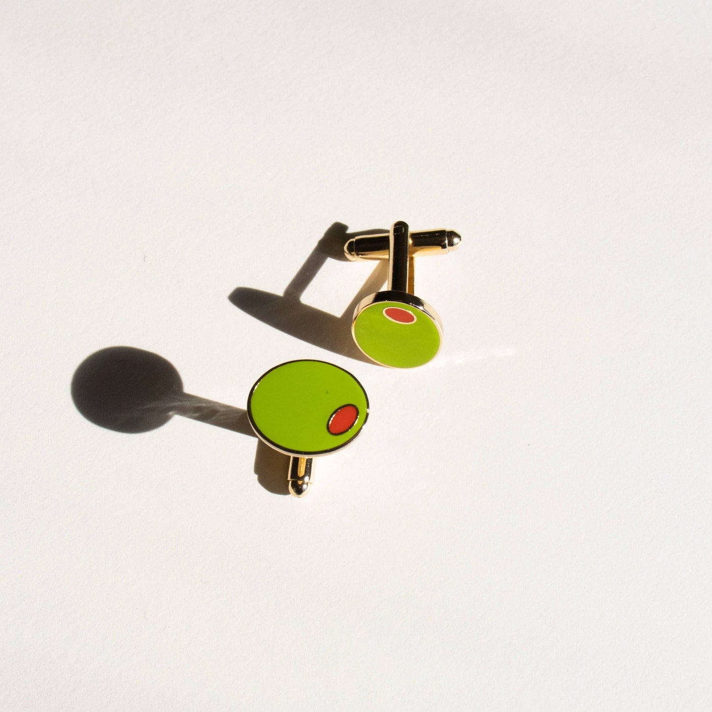 Olive Cufflinks - Hosted by Kelly Gaudreau