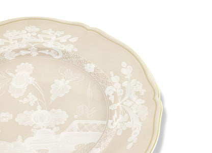 Antico Doccia Charger Plate in Meringa