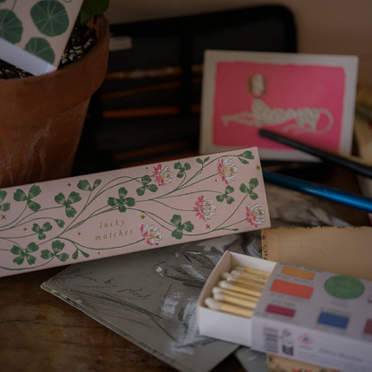 Lucky Clover Long Matches
