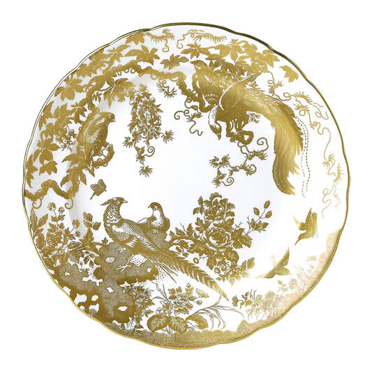 Gold Aves Dinner Plate, crafted from fine bone china in England, featuring 22 carat gold accents. Luxurious and sophisticated, dishwasher safe with handwashing recommended. Not microwave safe.