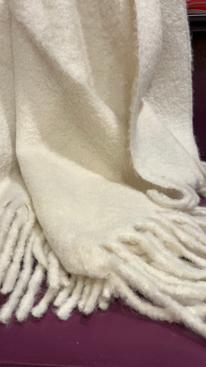 Brushed Bouclé Blanket