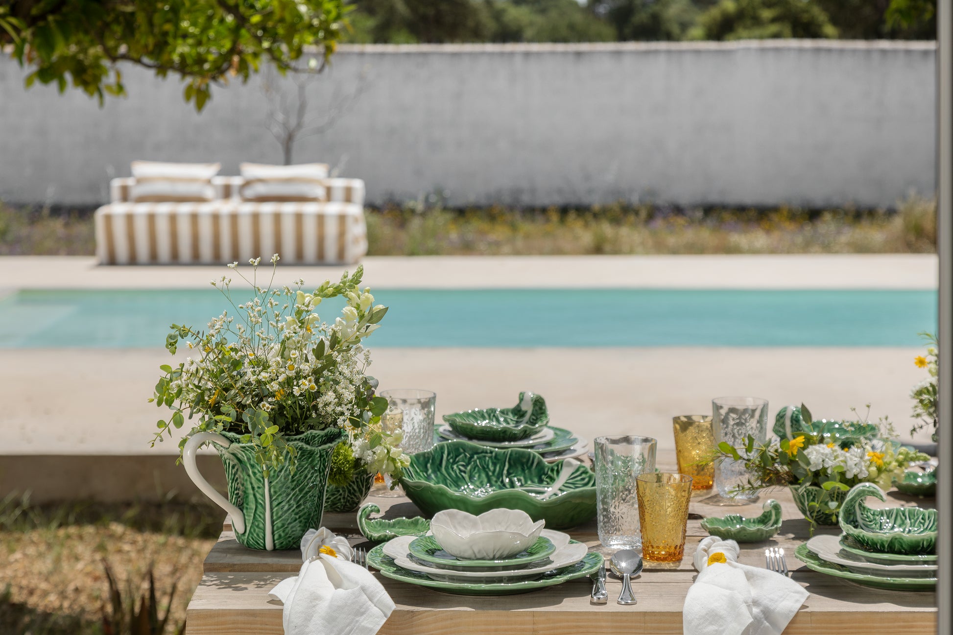 Cabbage Dinner Plate made from green earthenware, designed in the shape of a cabbage. Elegant and functional, perfect for enhancing table settings and impressing guests.