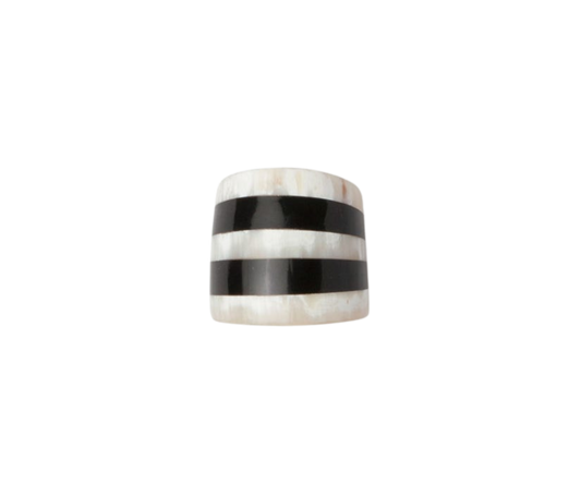 Cameron Napkin Rings, set of 4, made from black-and-white-striped horn. Chic and sophisticated, perfect for elegant table settings. Easy to clean and maintain.