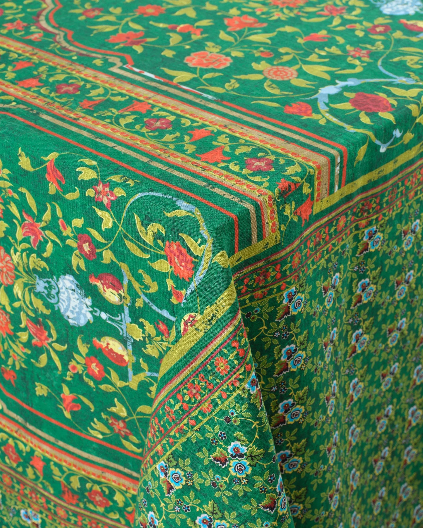 D'Ascoli Esmerelda Tablecloth