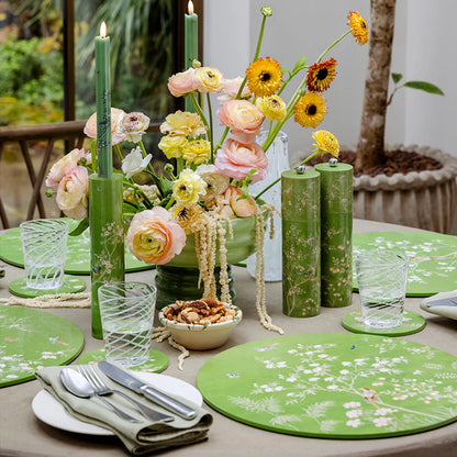 Set of 4 green Chinoiserie lacquered coasters, exclusively designed by Sarah David Ross, featuring a high-gloss finish with 20 hand-polished lacquer coats, measuring 12 x 12 cm.