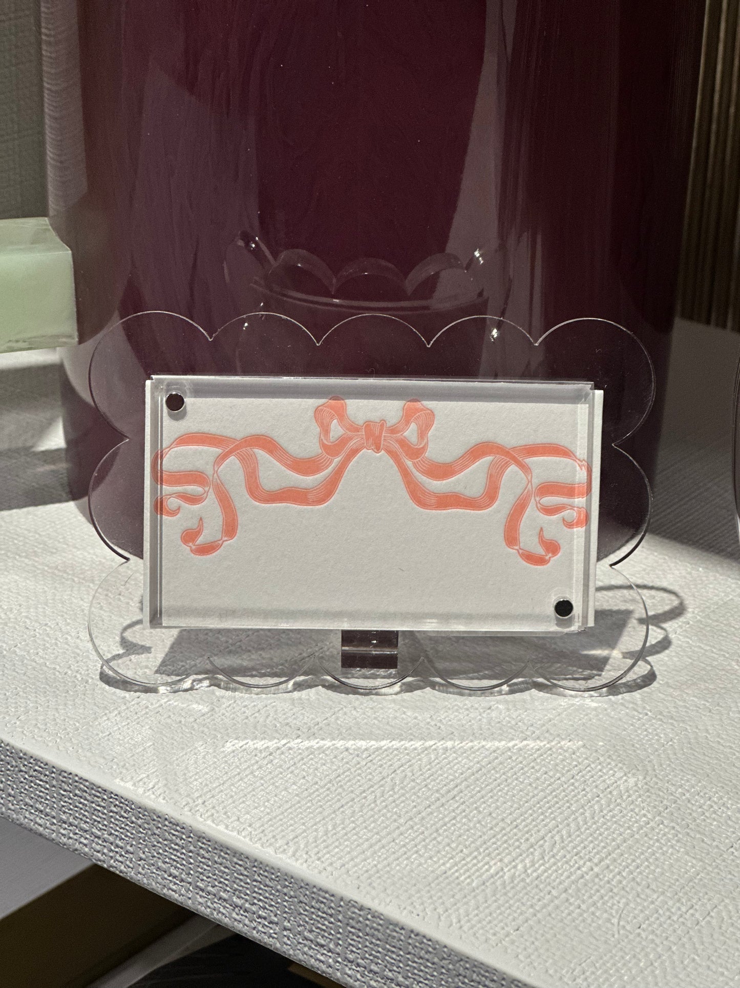 Rectangular Scallop Place Card Holder