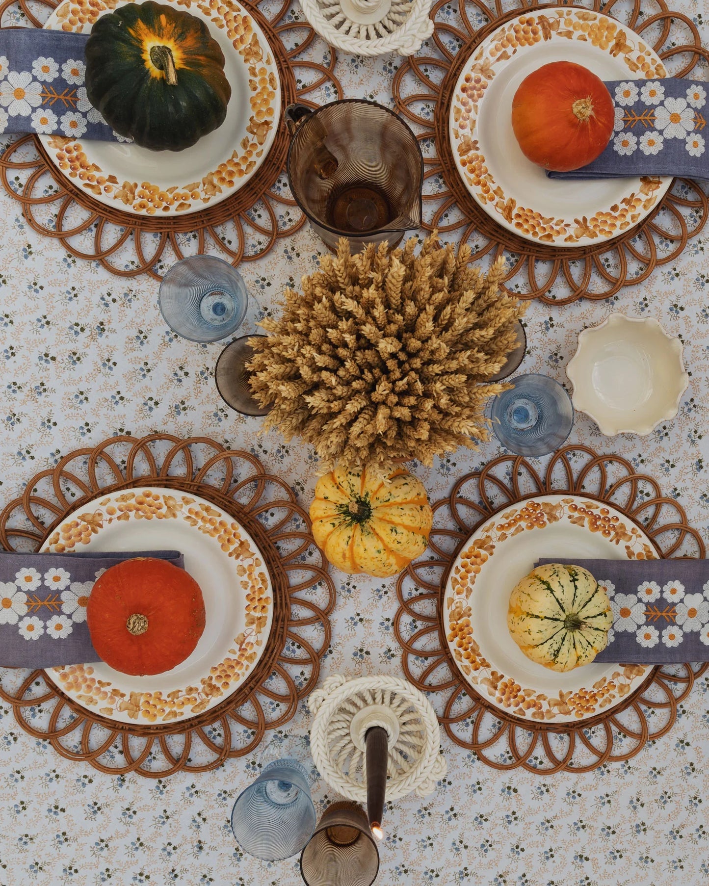 Little Flower Round Tablecloth in Green