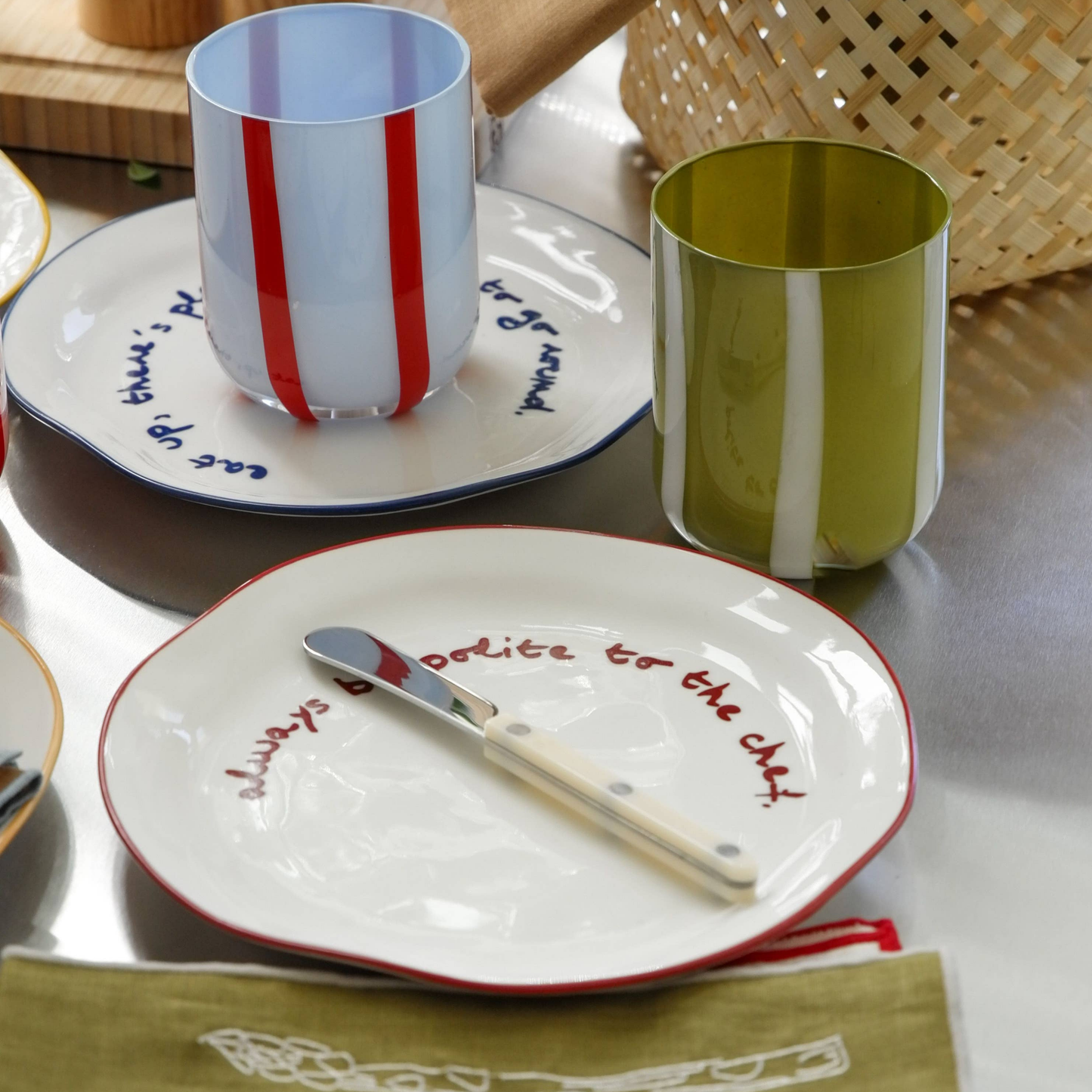 Statement Plate - 'always be polite to the chef.'