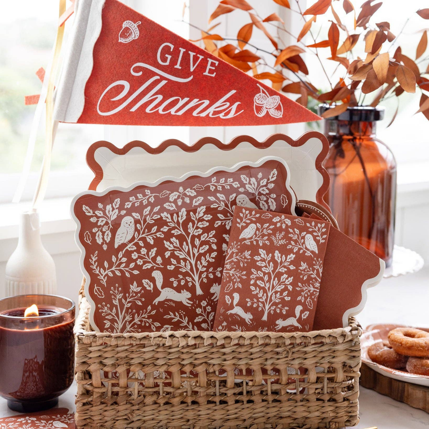Acorn Grove Dinner Paper Napkins - Pack of 24