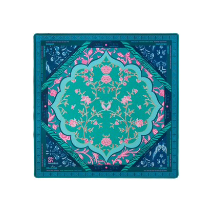 Esme Mat in Tube