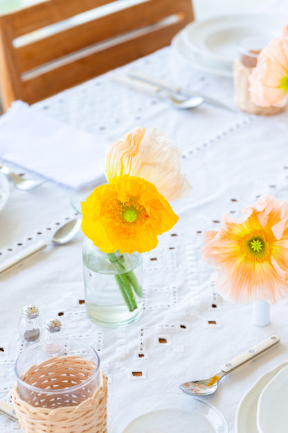 Ojete White Tablecloth