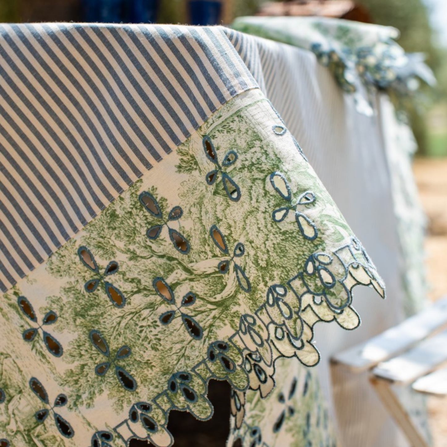 Amalfi Tablecloth in Stain-Resistant Cotton