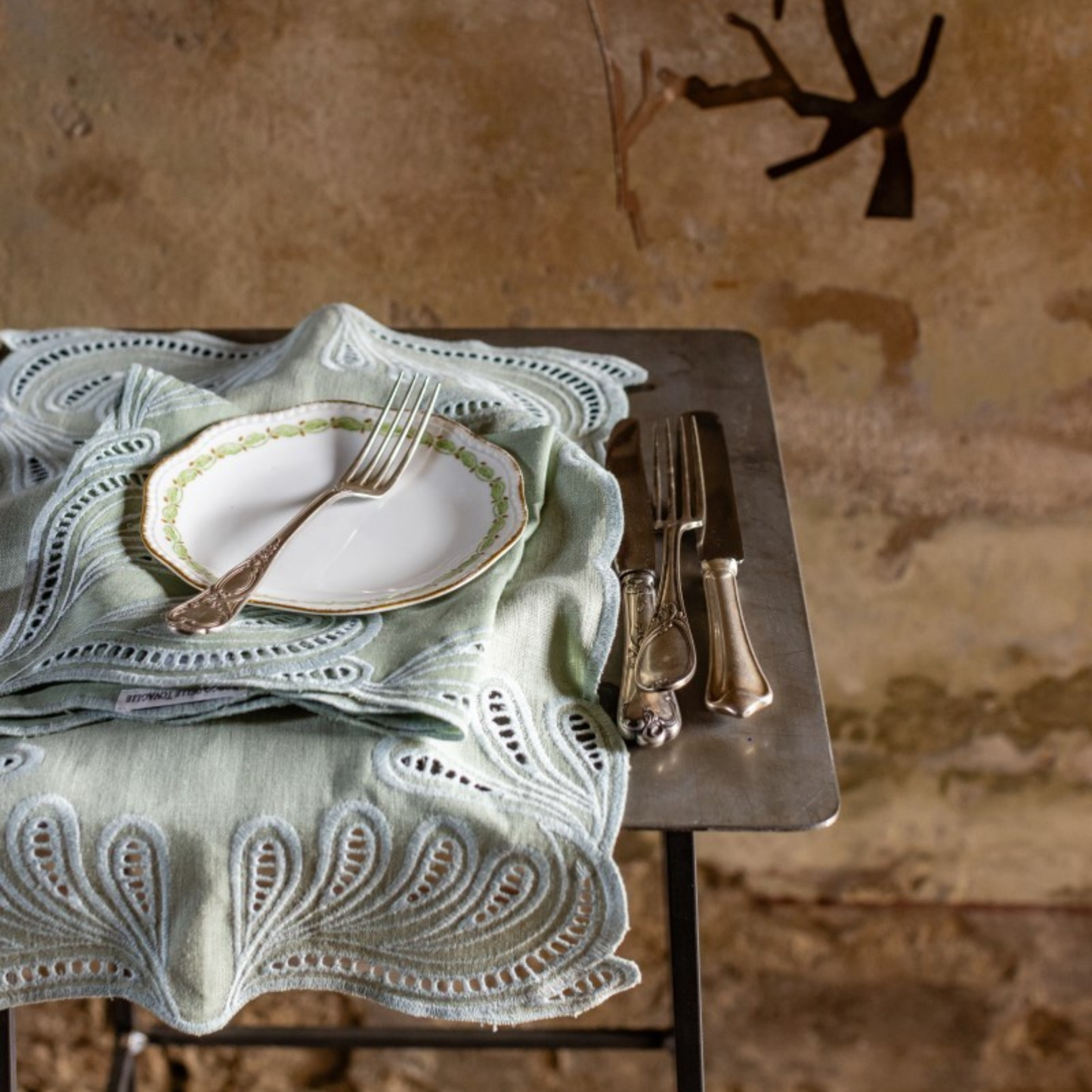 Tecla Linen Napkins - Set of 4