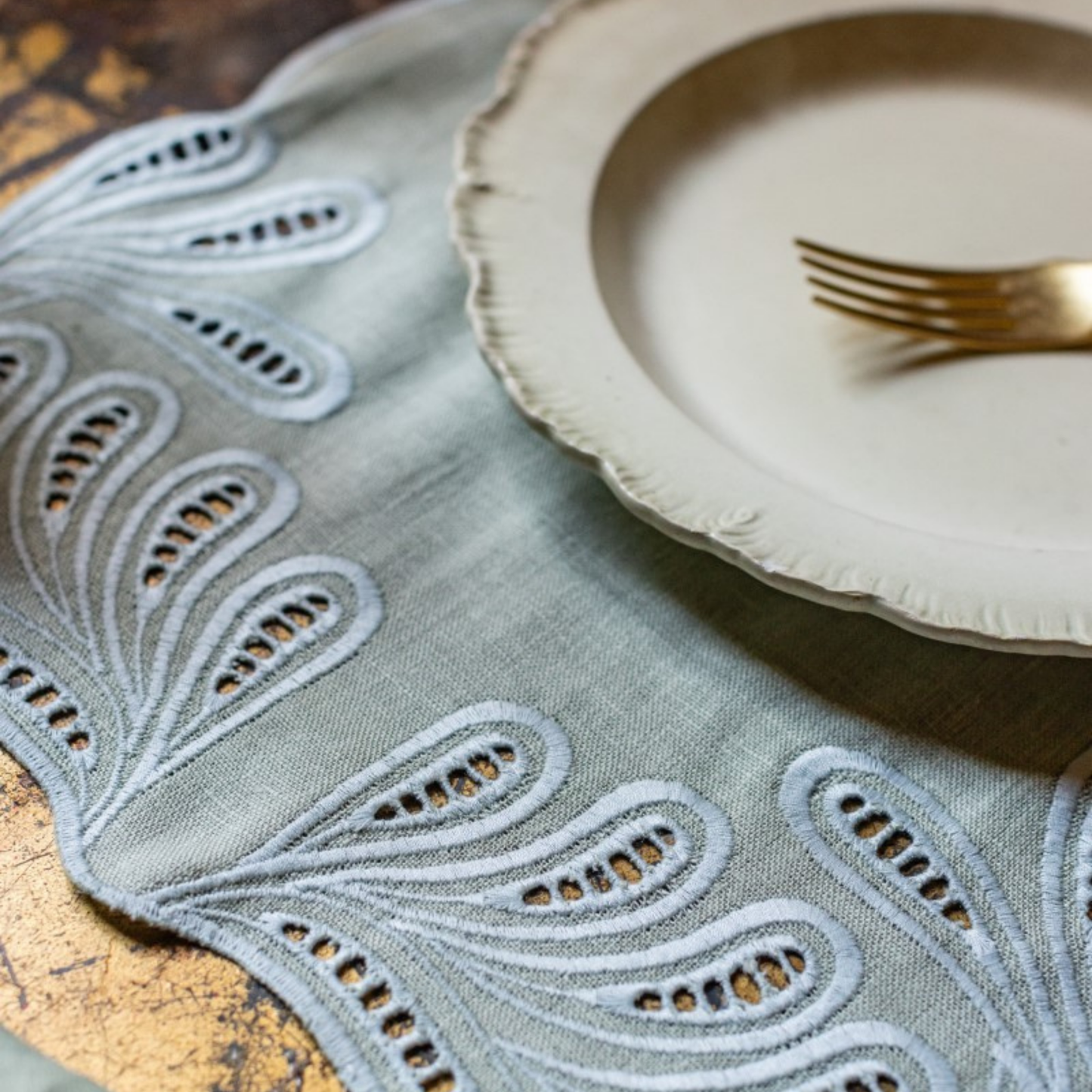 Tecla Linen Placemat - Set of 4