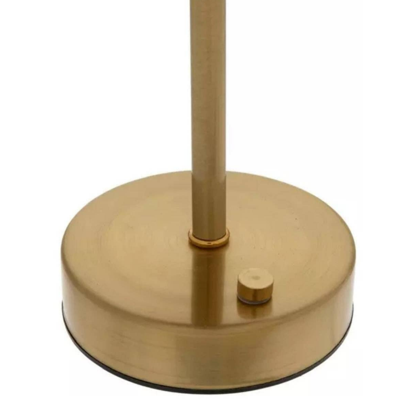 Scalloped Rattan LED Table Lamp
