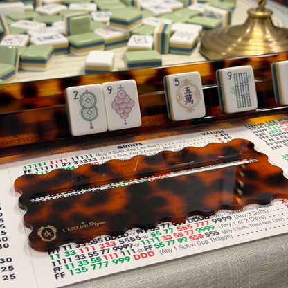 Tortoiseshell Mahjong Line Reader with Gold