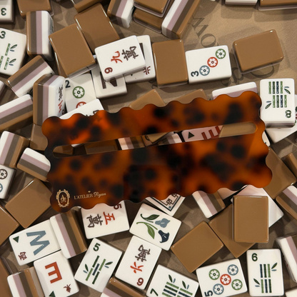 Tortoiseshell Mahjong Line Reader with Gold
