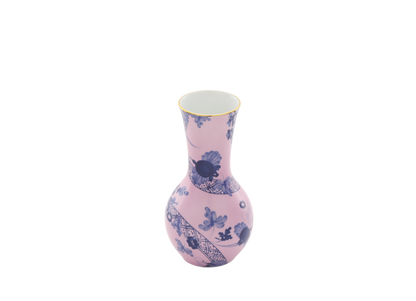 Tulipano vase in Azalea, made of fine porcelain with hand-painted gold threading from the Oriente Italiano collection. The vase features a striking blue carnation motif that contrasts beautifully with the azalea pink porcelain, creating a visually captivating design.