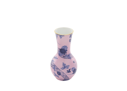 Tulipano vase in Azalea, made of fine porcelain with hand-painted gold threading from the Oriente Italiano collection. The vase features a striking blue carnation motif that contrasts beautifully with the azalea pink porcelain, creating a visually captivating design.