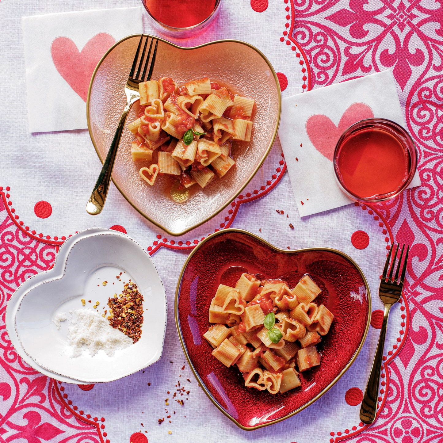 Baroque Glass Heart Plate - Hosted by Kelly Gaudreau