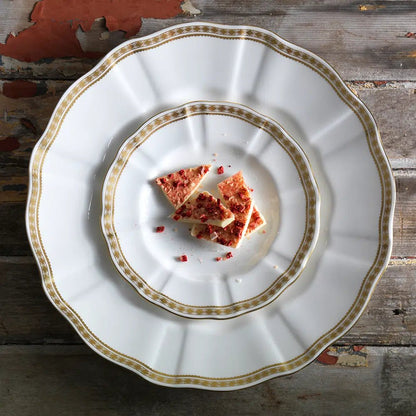 Carlt Gold Dinner Plate - Hosted by Kelly Gaudreau