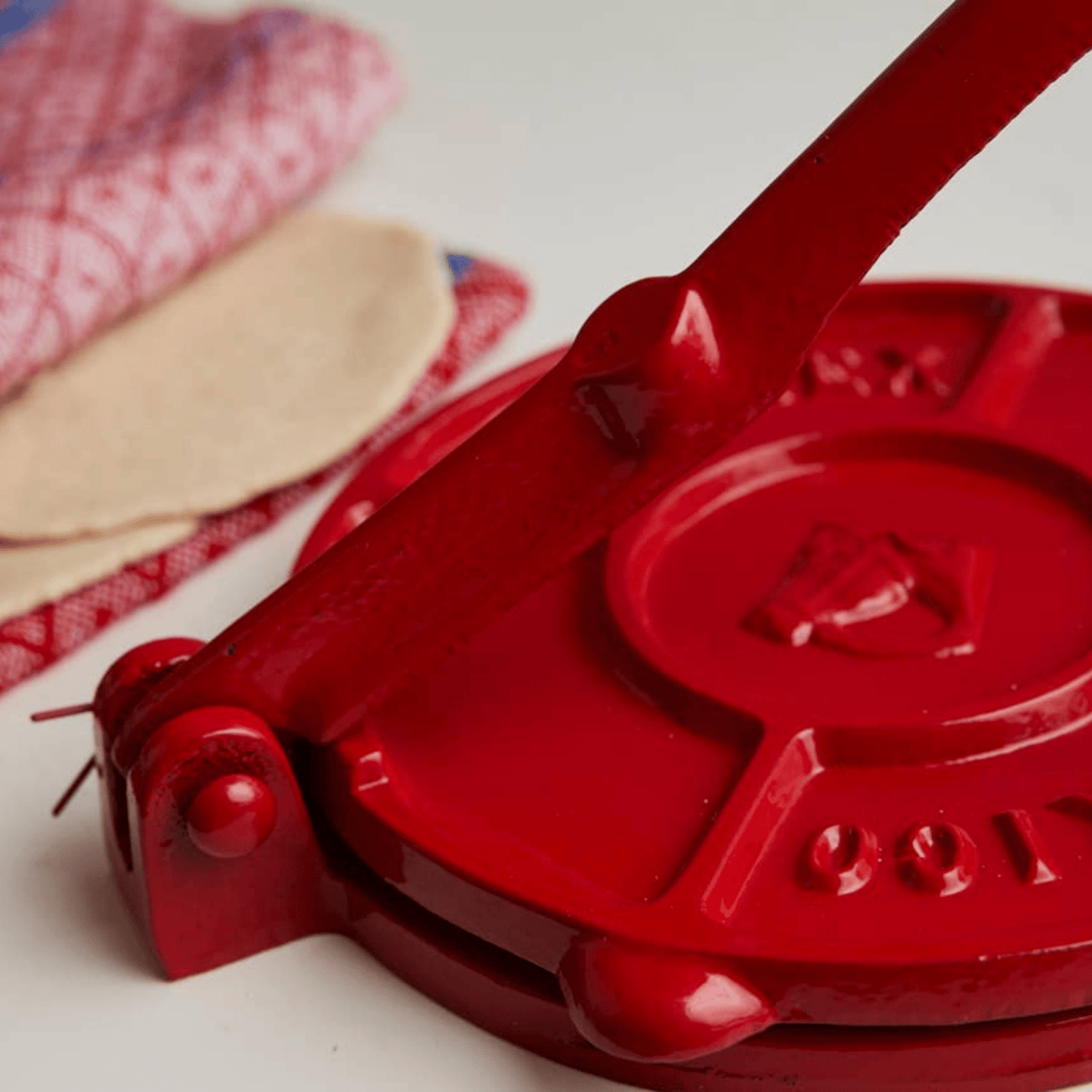 Cast Iron Tortilla Press Kit - Hosted by Kelly Gaudreau