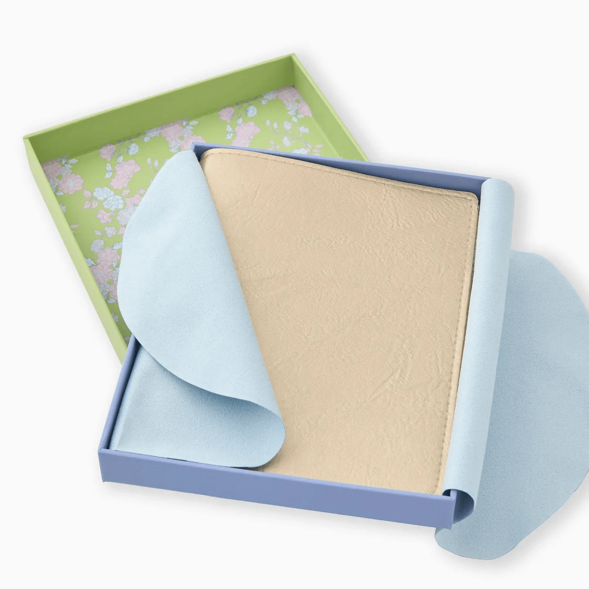 Champagne Mahjong Card Folio - Hosted by Kelly Gaudreau