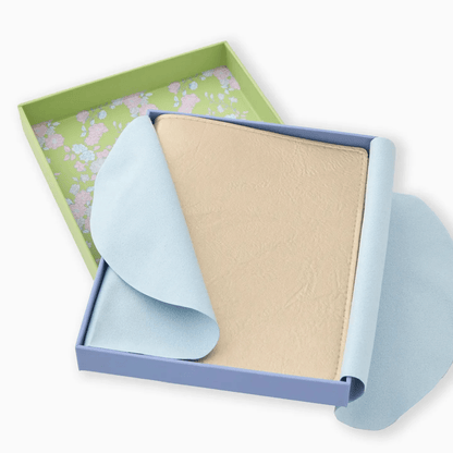 Champagne Mahjong Card Folio - Hosted by Kelly Gaudreau