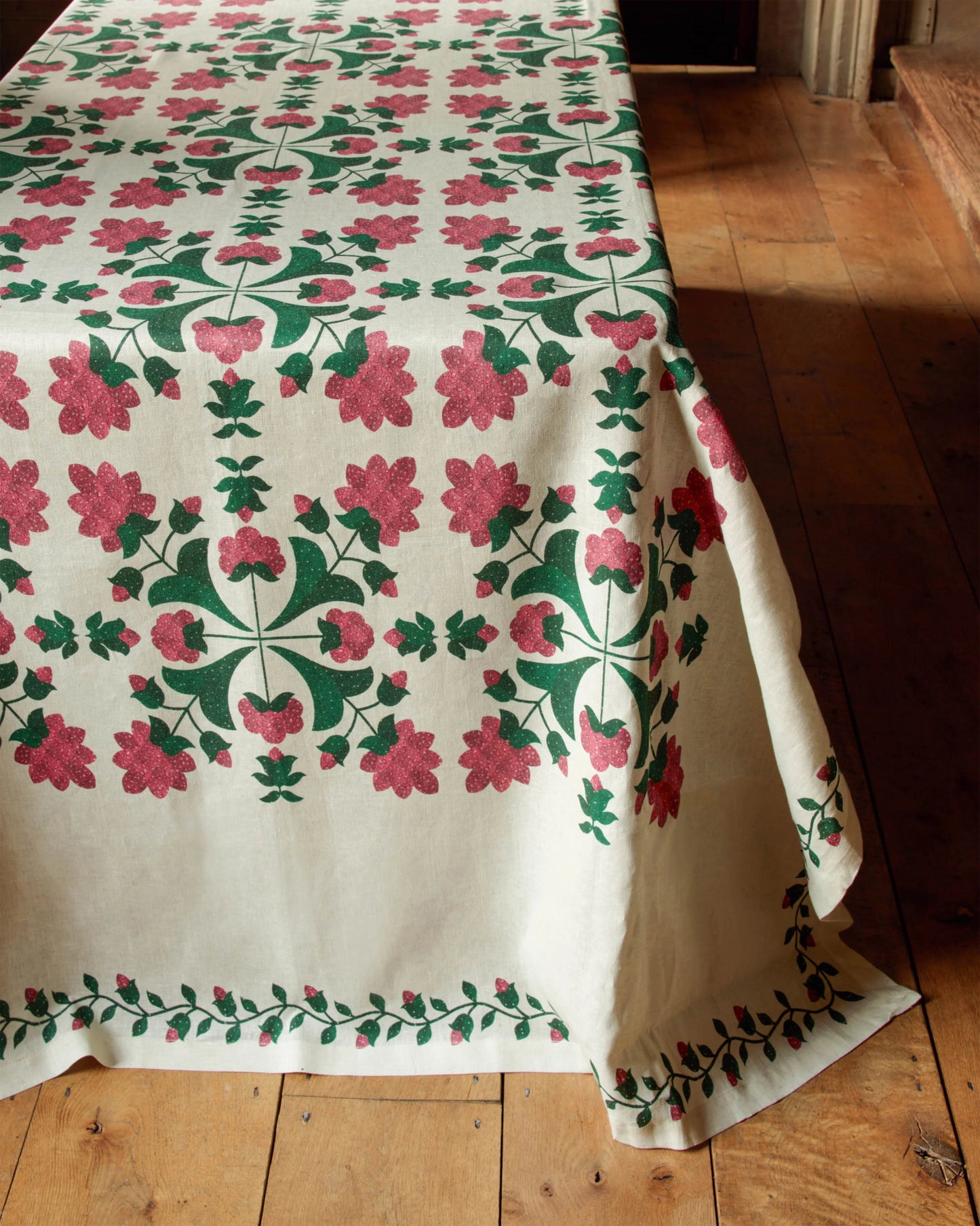 Garda Rectangular Tablecloth - Hosted by Kelly Gaudreau