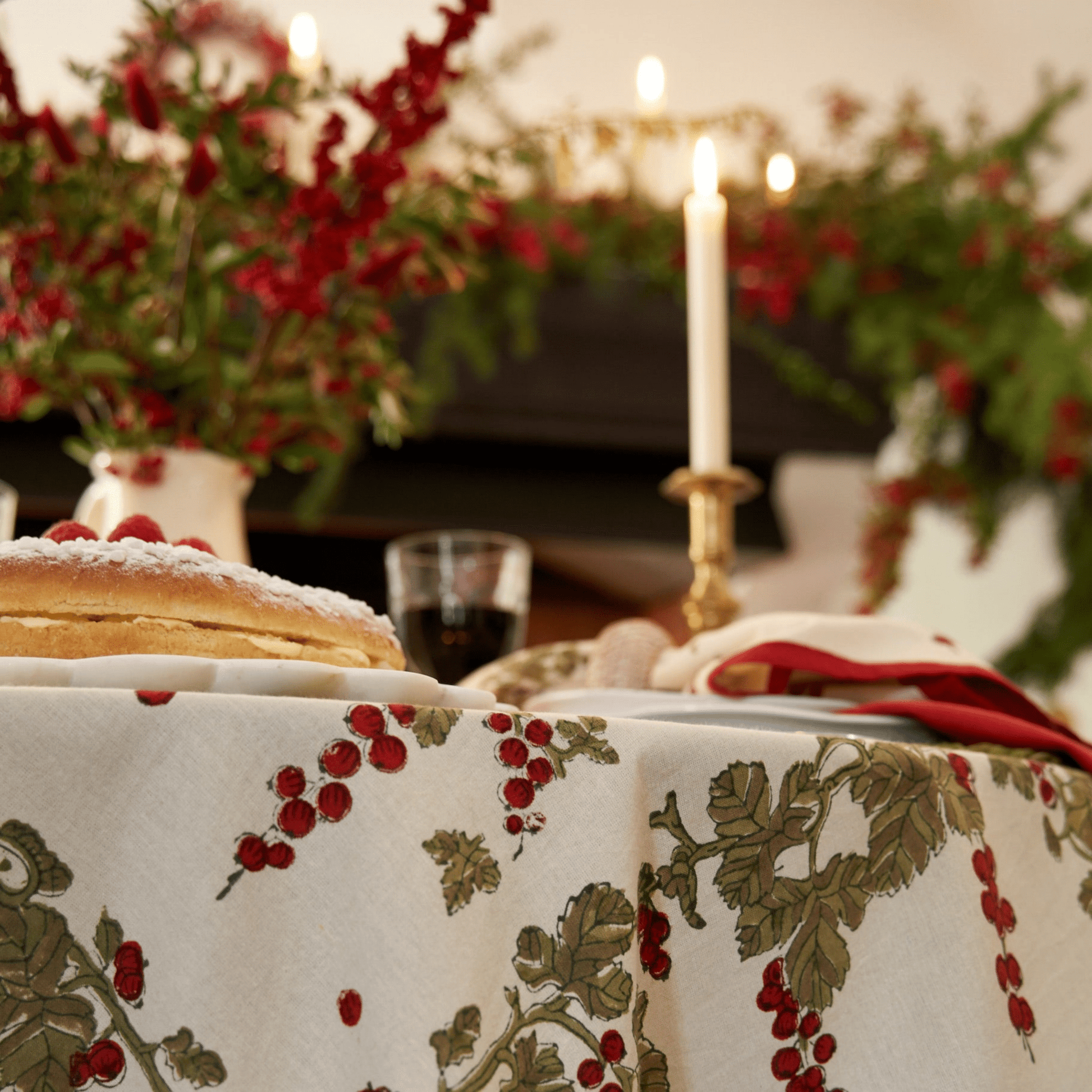 Gooseberry French Tablecloth - Hosted by Kelly Gaudreau