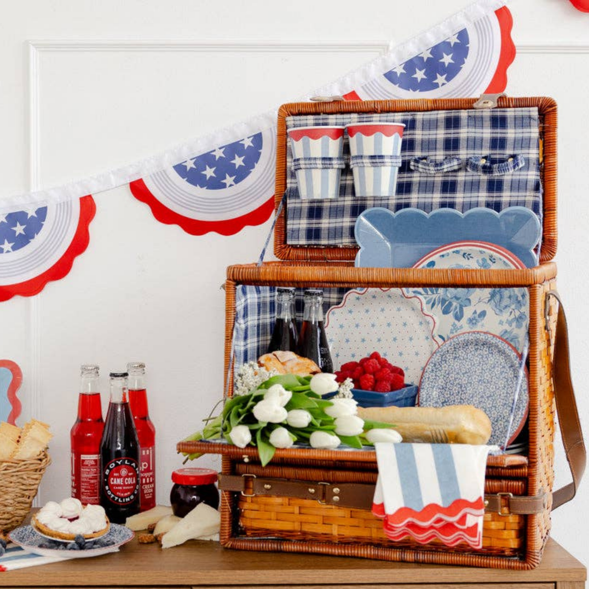 Hamptons Stripes Dinner Napkins - Pack of 24 - Hosted by Kelly Gaudreau