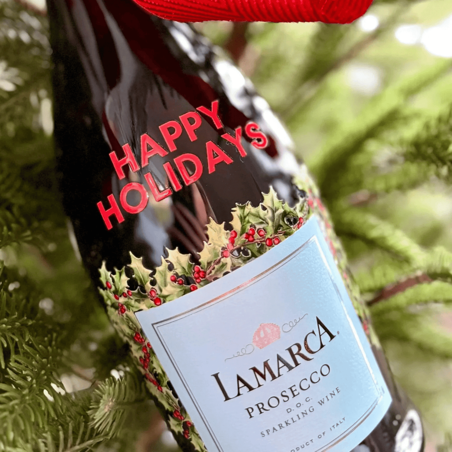 Happy Holidays Holly Border Beverage Art - Hosted by Kelly Gaudreau