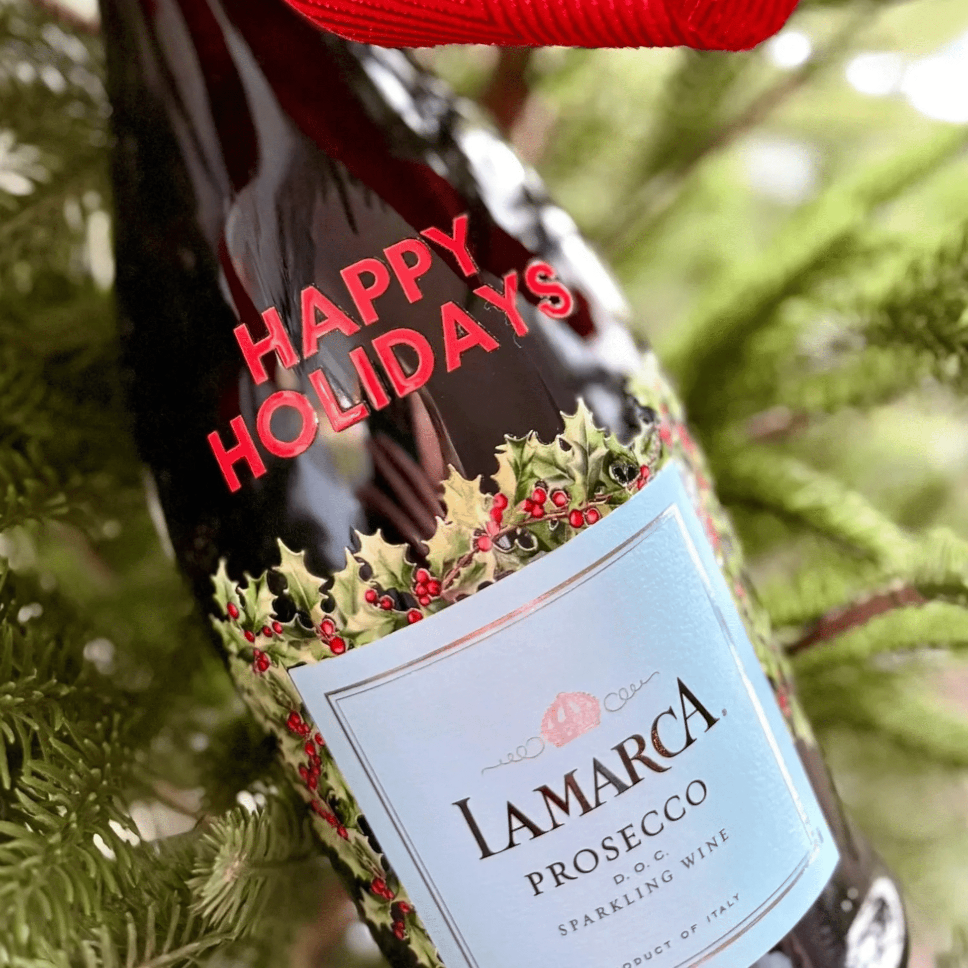 Happy Holidays Holly Border Beverage Art - Hosted by Kelly Gaudreau