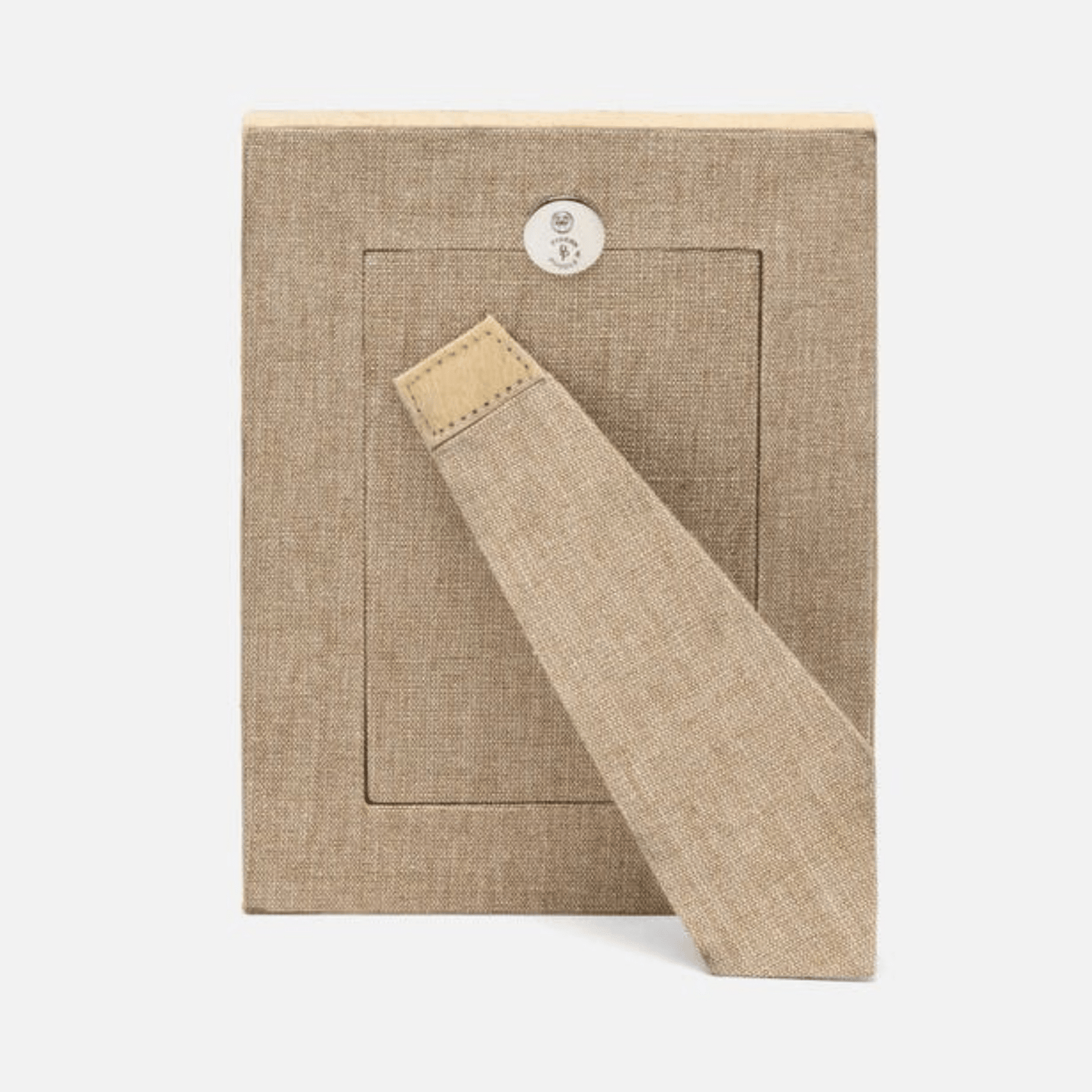 Helos Picture Frame - Hosted by Kelly Gaudreau