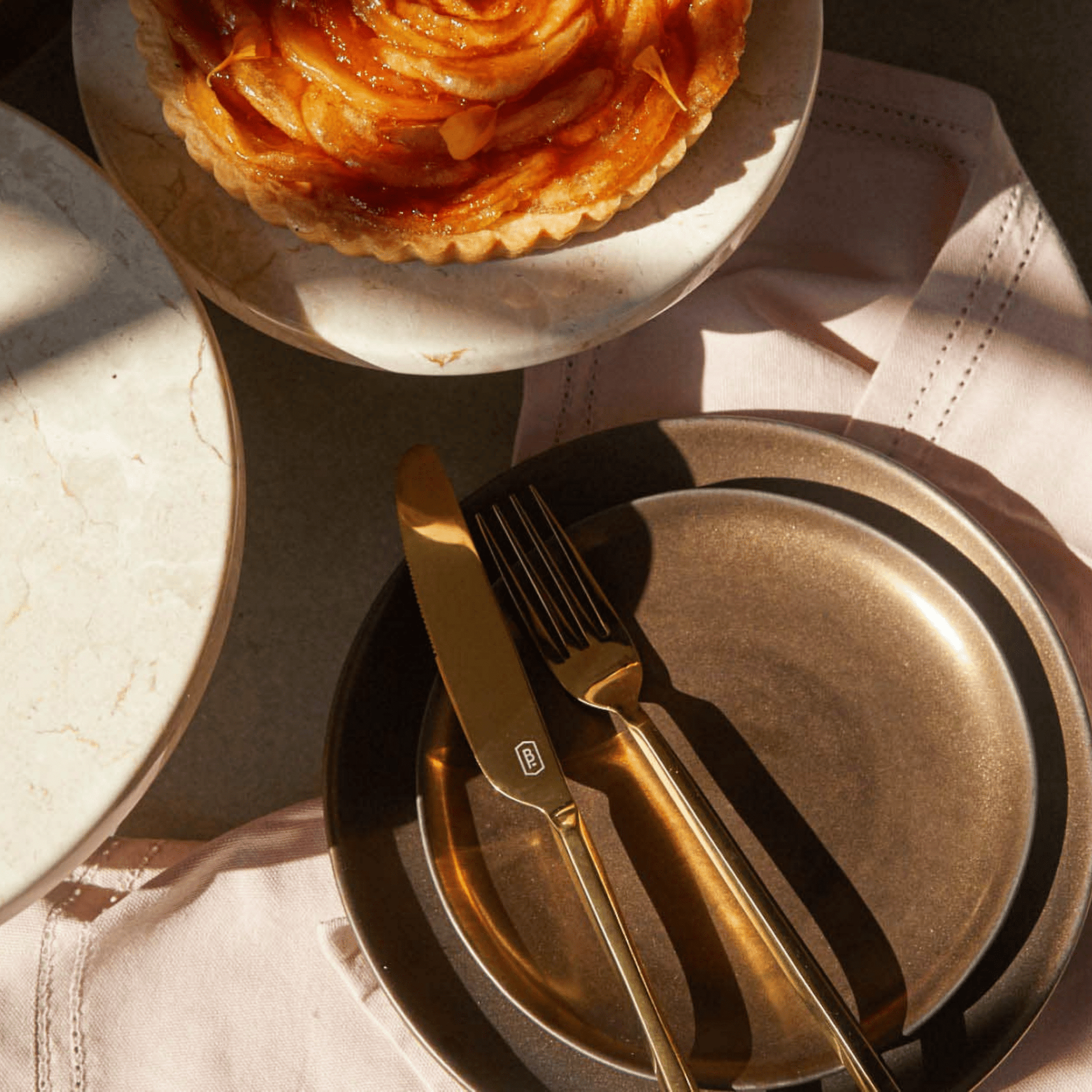 Jacqueline Dinner Plates - Set Of 4 - Hosted by Kelly Gaudreau