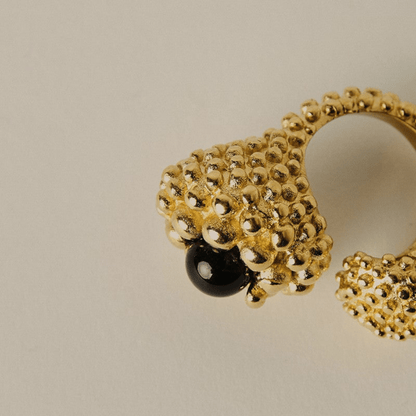 Karpos Ring - Onyx - Hosted by Kelly Gaudreau