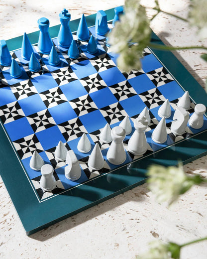 Lacquered Chess - Poseidon - Hosted by Kelly Gaudreau