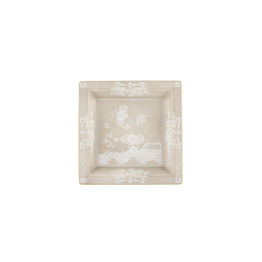 Large Change Tray Meringa - Hosted by Kelly Gaudreau