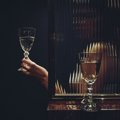 Large Véga Glass - Hosted by Kelly Gaudreau