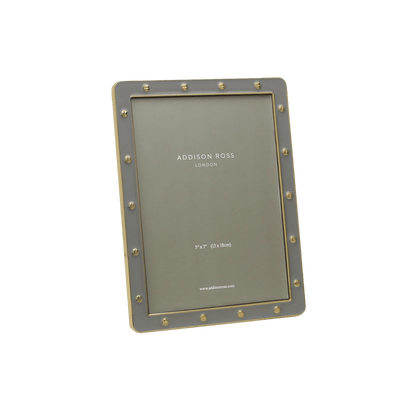 Locket Frame - Hosted by Kelly Gaudreau