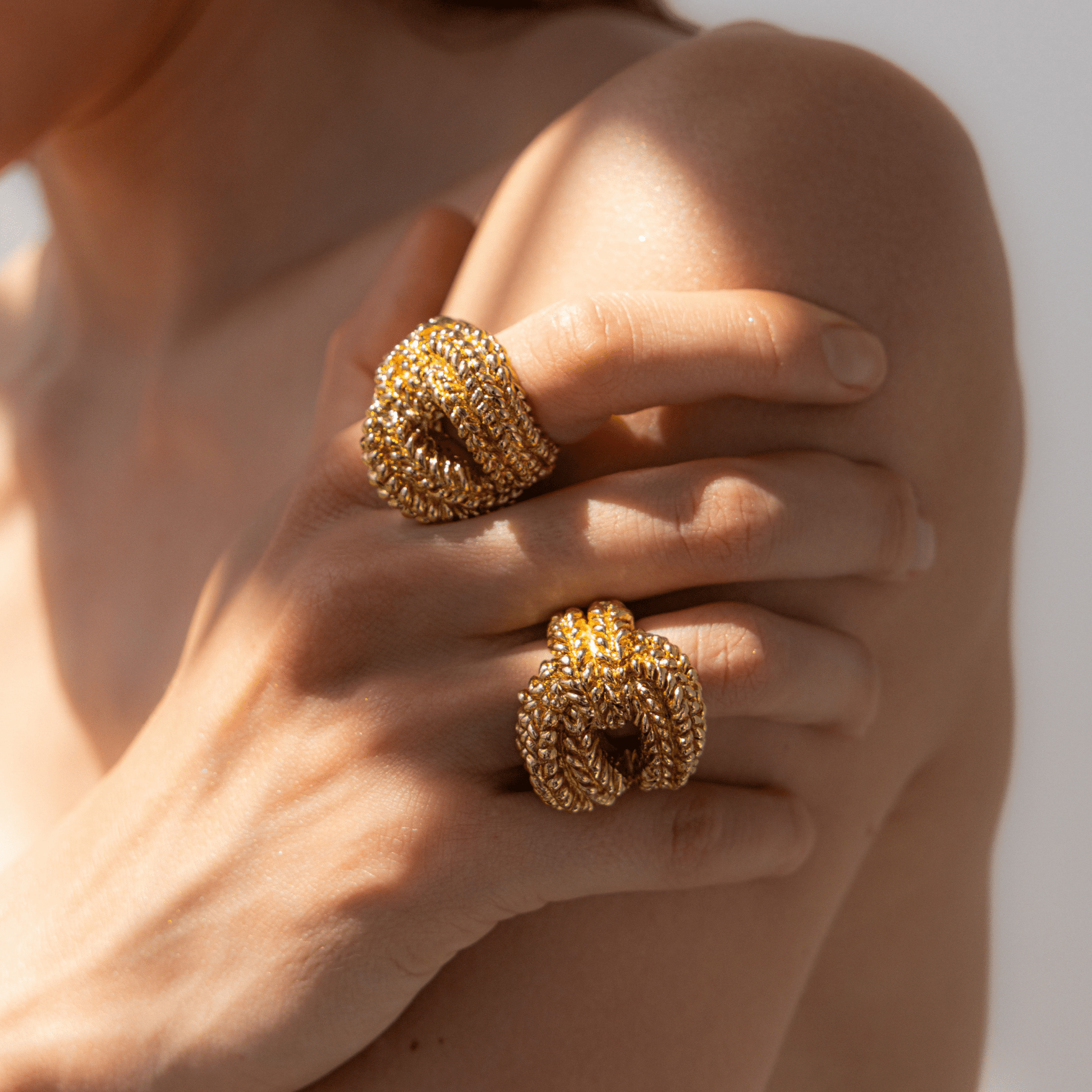 Loop Ring - Hosted by Kelly Gaudreau
