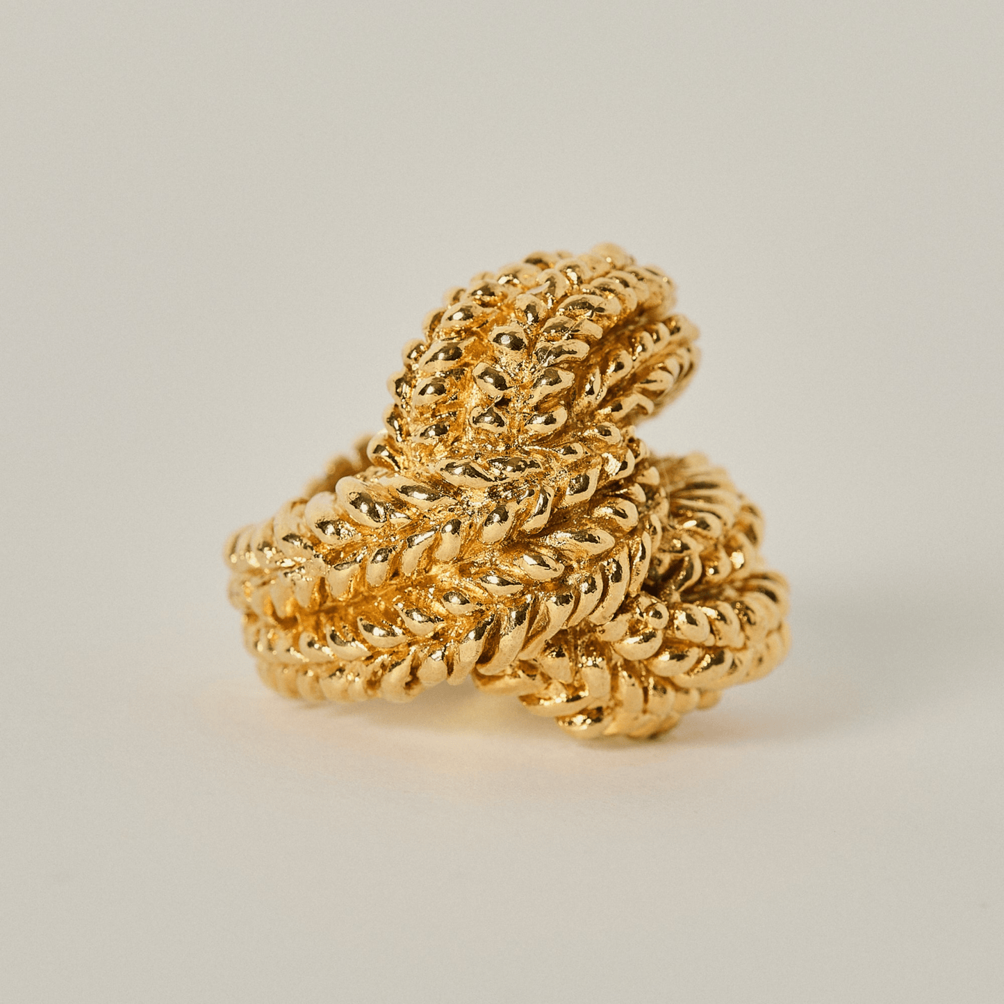 Loop Ring - Hosted by Kelly Gaudreau