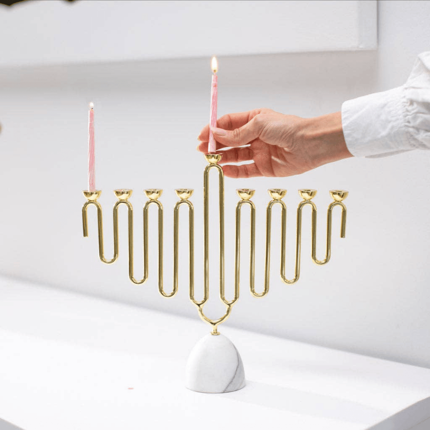 Marble & Gold Coluna Menorah - Hosted by Kelly Gaudreau