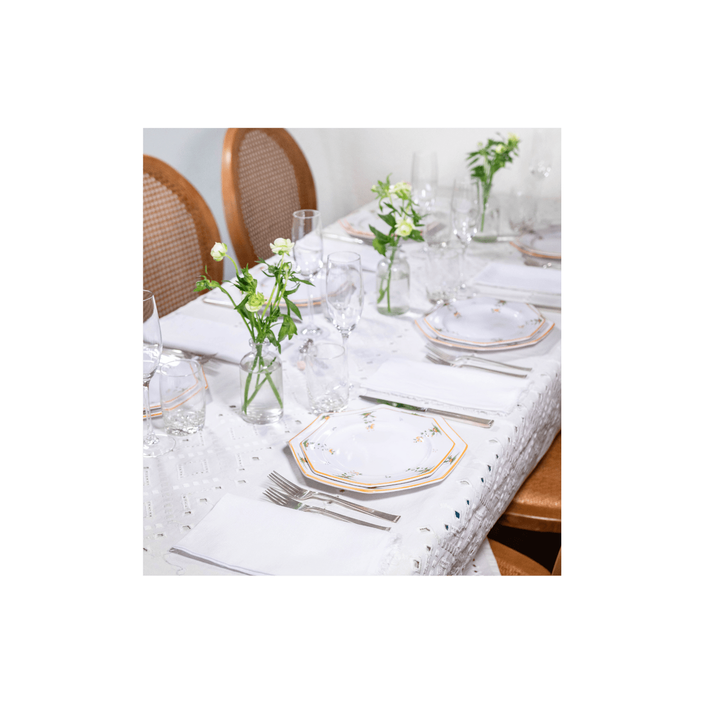 Ojete White Tablecloth - Hosted by Kelly Gaudreau